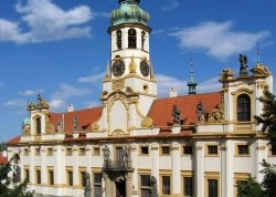 Prolećna putovanja - Prag - Hoteli: Manastir Loreta