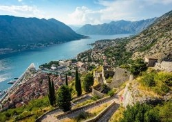 Jesenja putovanja - Kotor - Hoteli: Pogled na Kotor sa tvrdjave