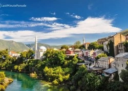 Vikend putovanja - Mostar i Herceg Novi - Hoteli: Pogled na džamiju