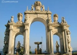 Jesenja putovanja - Napulj - Hoteli: Fontana del Gigante