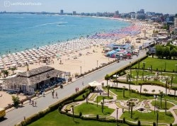 Leto 2025, letovanje - Sunčev Breg - Hoteli: Pogled na plažu i more