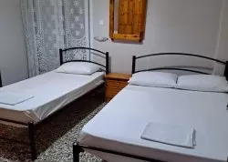 Leto 2025, letovanje - Nea Vrasna - Apartmani: Vila Gerakina