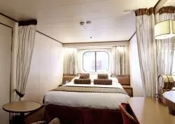 Metropole i znameniti gradovi - Krstarenje iz Soluna - Apartmani: Brod Celestyal Journey