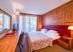 Nova godina 2025 - Petrovac - Hoteli: Hotel Palas 4*