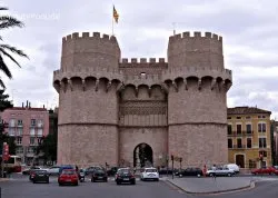 Vikend putovanja - Valensija - Hoteli: Seranova Kula, poznata i kao Seranova Kapija, Trijumfalni luk