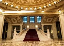 Vikend putovanja - Kruna Karpata - Hoteli: Unutrašnjost palate parlamenta