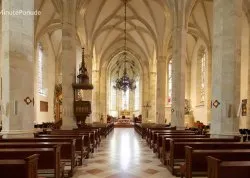 Šoping ture - Bratislava, Beč i Budimpešta - Hoteli: Unutrašnjost crkve Svetog Martina