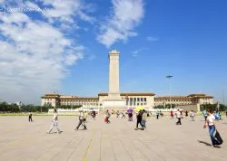 Prolećna putovanja - Kina i Mongolija - Hoteli: Spomenik i trg Tjenamen