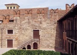 Šoping ture - Prvi maj na Mediteranu - Hoteli: Julijina kuća