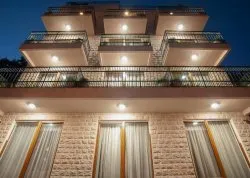 Leto 2026, letovanje - Budva - Hoteli: Hotel Twelve 4*