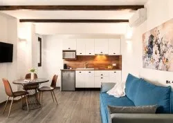 Leto 2026, letovanje - Jerisos - Apartmani: Vila Dallas Boutique Houses
