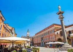 Metropole i znameniti gradovi - Leto na italijanskom Jadranu - Hoteli: Ravena