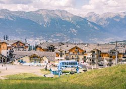Zimovanje 2026, skijanje - Les Orres - Apartmani: Rezidencija Les Houts De Preclaux