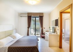 Leto 2025, letovanje - Sardinija - Hoteli: Hotel Rina 4*