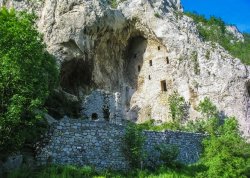 Vikend putovanja - Sjenica i Uvac - Hoteli: Manastir Blagoveštenje