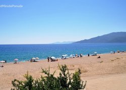 Leto 2025, letovanje - Nea Vrasna - Apartmani: Plaža
