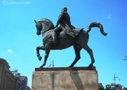 Nova godina 2026 - Bukurešt - Hoteli: Statua Kralja Karola l