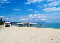 Leto 2025, letovanje - Nea Vrasna - Apartmani: Plaža