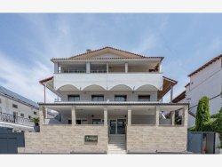 Leto 2025, letovanje - Hanioti - Apartmani