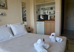 Leto 2025, letovanje - Krf - Apartmani: Vila Lola