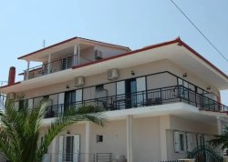 Leto 2025, letovanje - Nea Vrasna - Apartmani: Vila Thalia