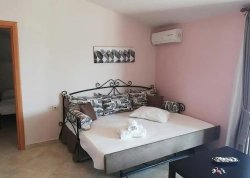 Leto 2025, letovanje - Nea Vrasna - Apartmani: Vila Thalia