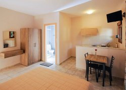 Leto 2025, letovanje - Sivota - Apartmani: Vila Moschos 