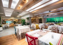 Leto 2025, letovanje - Petrovac - Hoteli: Hotel Castellastva 4*