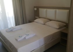 Leto 2025, letovanje - Nikiti - Apartmani: Vila Feniks Garden