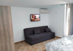Leto 2025, letovanje - Hanioti - Apartmani: Vila Penny