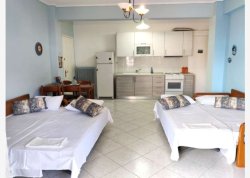 Leto 2025, letovanje - Nea Flogita - Apartmani: Vila Babis