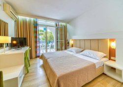 Leto 2025, letovanje - Budva - Hoteli: Hotel Slovenska plaža 4*