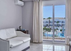 Jesenja putovanja - Krf - Hoteli: Hotel Sandy Beach Resort 4*