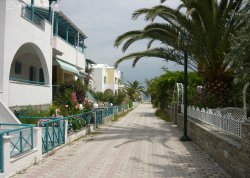 Leto 2025, letovanje - Pefkohori - Apartmani: Put do plaže