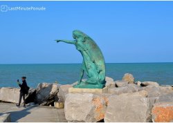 Leto 2025, letovanje - Rimini - Hoteli: Statua