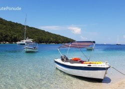 Leto 2025, letovanje - Sivota - Hoteli: Čamac u moru