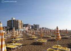 Šoping ture - Lido di Jesolo - Hoteli: Plaža