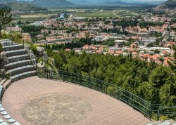 Vikend putovanja - Trebinje - Hoteli: Hercegovačka Gračanica - amfiteatar
