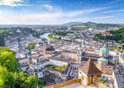 Vikend putovanja - Salcburg - : Pogled na Salcburg
