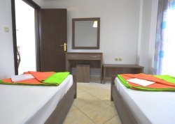 Leto 2025, letovanje - Nea Flogita - Apartmani: Vila Kostas i Despina