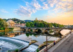 Sretenje - Torino - Hoteli: Torino